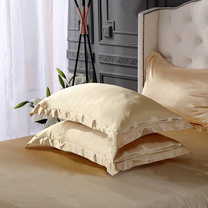 Lisslune | Satin Bedding Set - Pure Gold