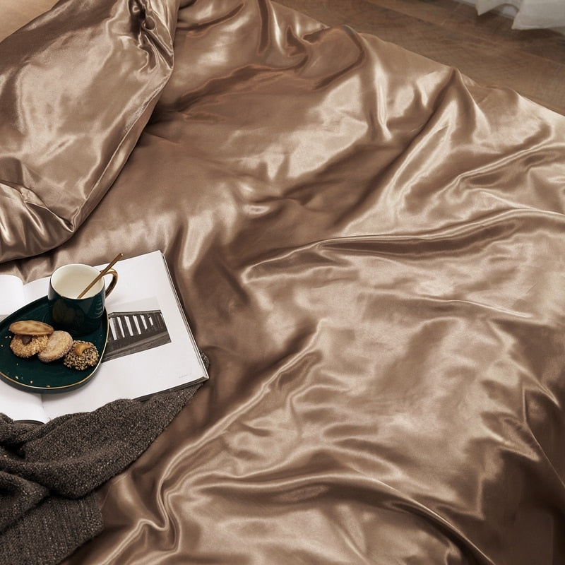 Lisslune | Satin Bedding Set - Old Gold