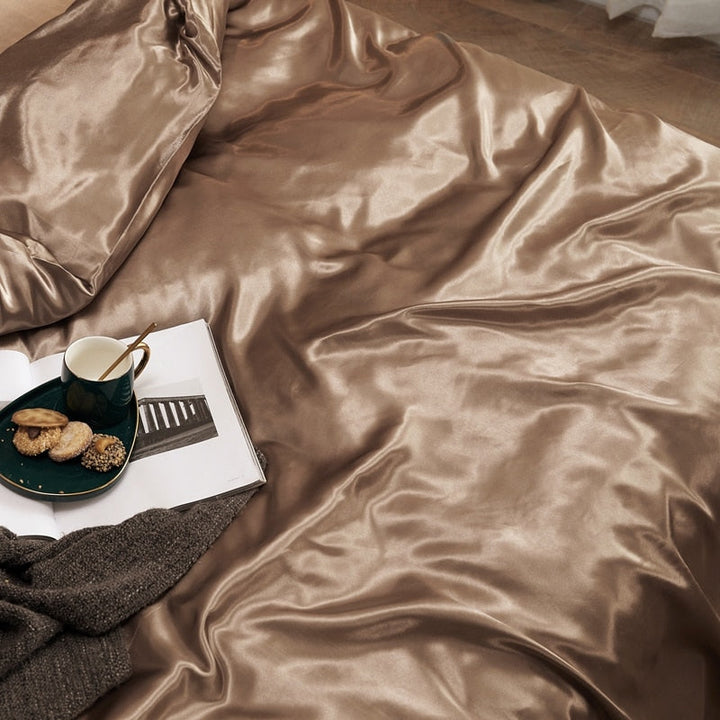 Lisslune | Satin Bedding Set - Old Gold