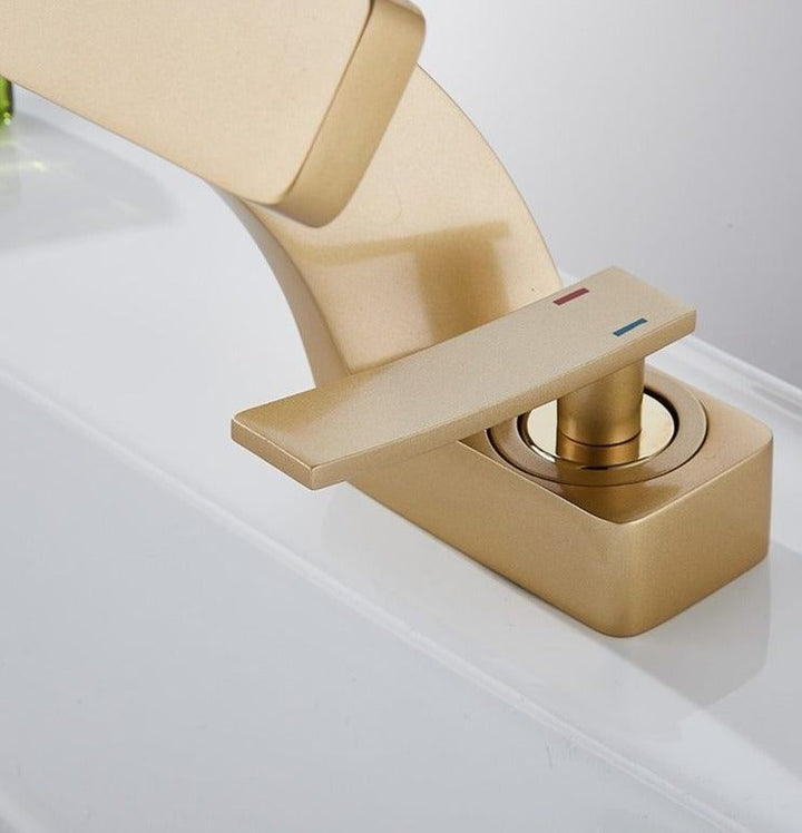Lisslune | AquaArc Modern Kitchen Faucet