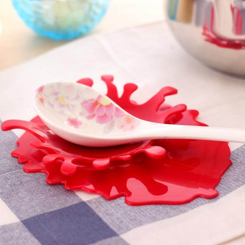Lisslune | Splashing Tomato Sauce Spoon Holder
