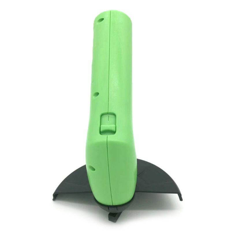 Lisslune | Lightweight Hand Lawn Mower Mowing