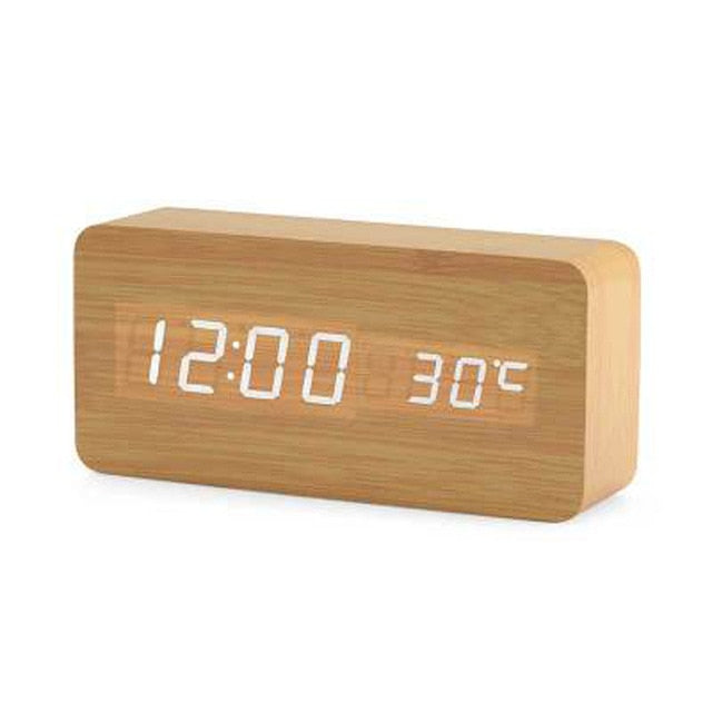 Lisslune | Minimalistic Digital LED Alarm Clock with Voice Control – Sleek Design and Clear Display for Effortless Mornings
