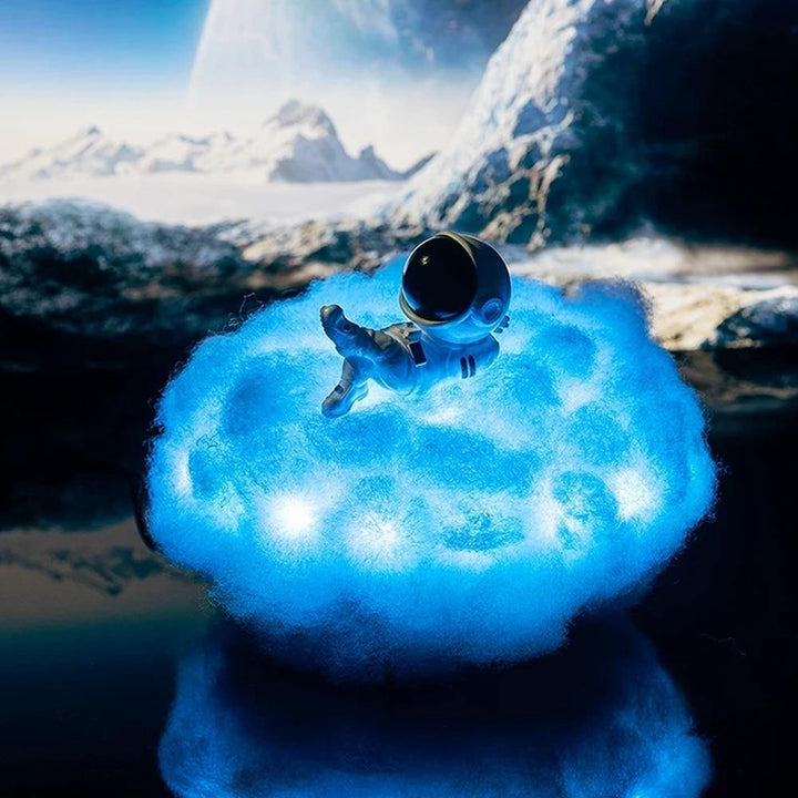 Lisslune | Astronaut Colorful Clouds Night Light