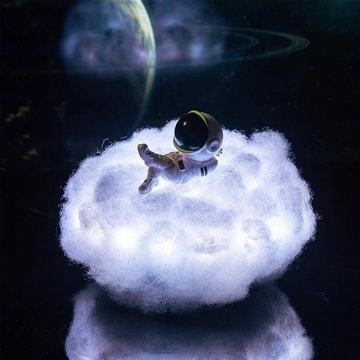 Lisslune | Astronaut Colorful Clouds Night Light