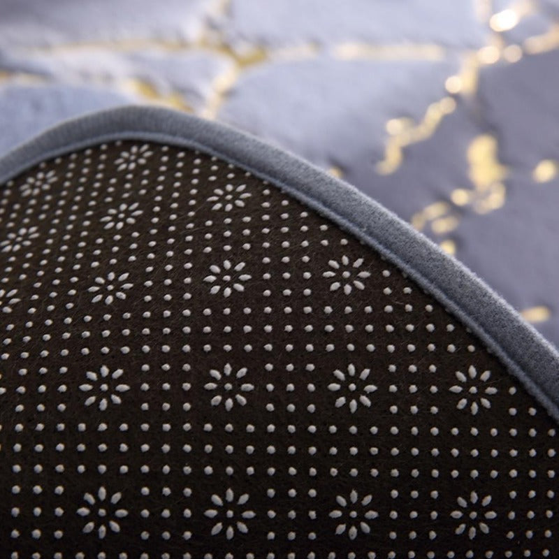 Lisslune | Non-slip - Elegant Bath Mat with Gold Design