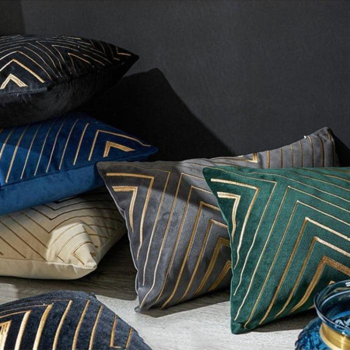 Lisslune | The gilded luxury velvet cushion cover
