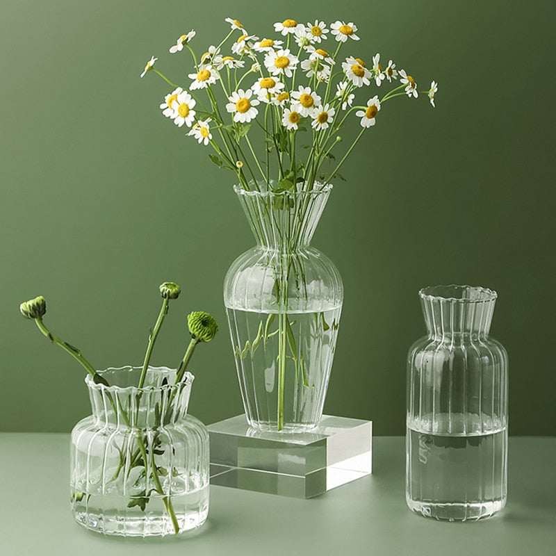 Lisslune | Petal-Textured-Glass Accents & Vases
