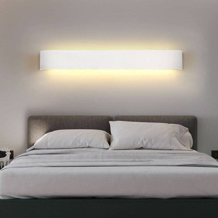 Lisslune | Contemporary LED Wall Lamp – Sleek Black Aluminum Light