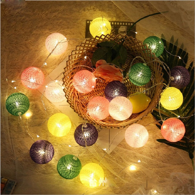 Lisslune | LED Cotton Ball String Lights