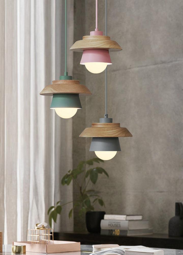 Lisslune | Pendant lights made of Nordic wood