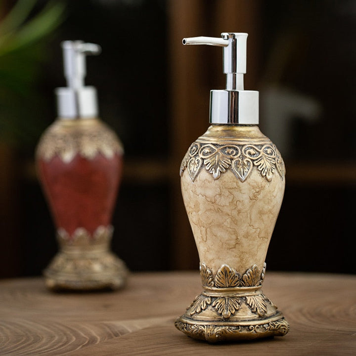 Lisslune | RegalPour - Vintage-inspired soap and lotion dispenser