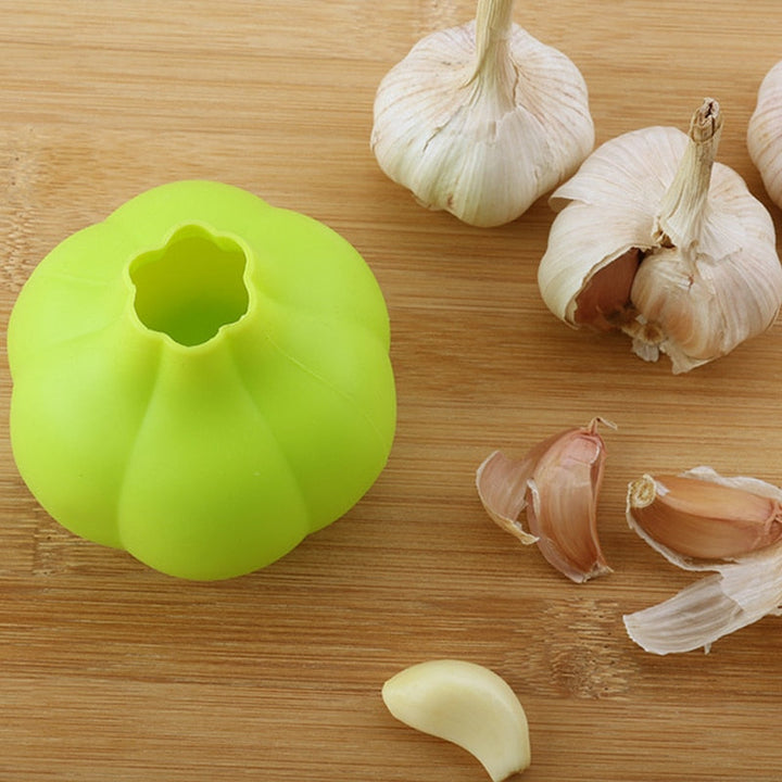 Lisslune | Creative Easy Garlic Peeler