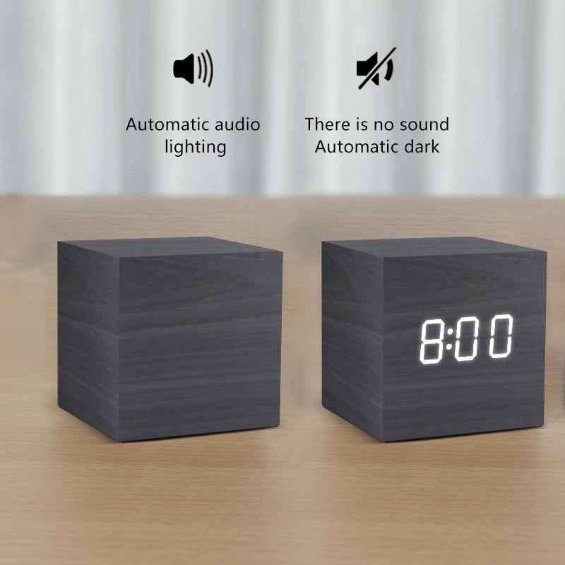 Lisslune | LED Alarm Clock in Wooden Cube Form