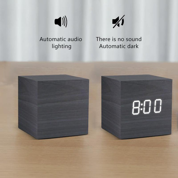 Lisslune | LED Alarm Clock in Wooden Cube Form