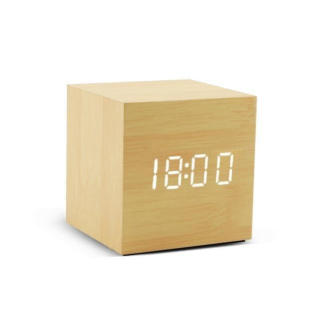 Lisslune | LED Alarm Clock in Wooden Cube Form
