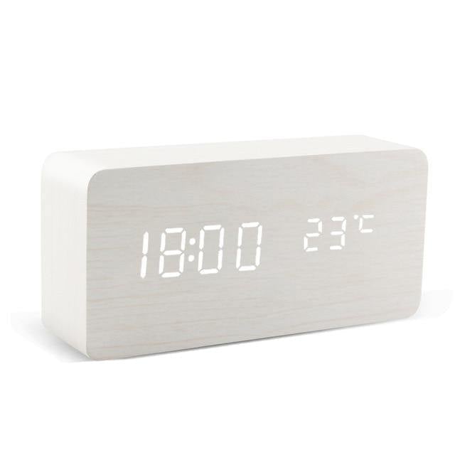 Lisslune | LED Alarm Clock in Wooden Cube Form