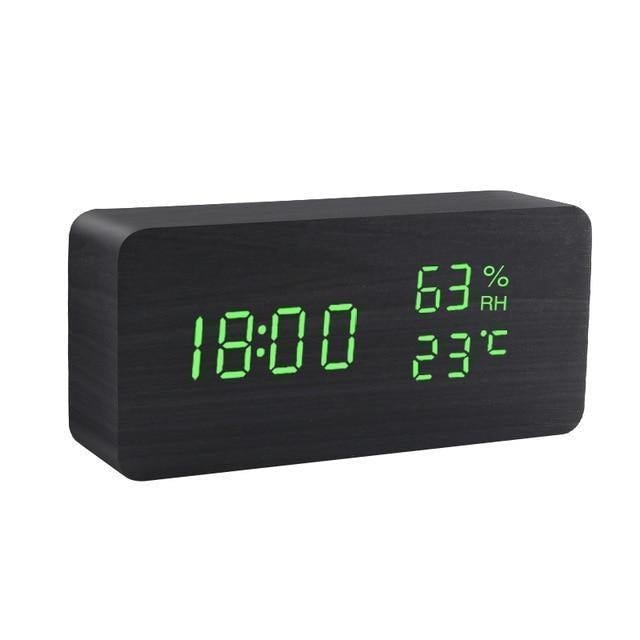 Lisslune | LED Alarm Clock in Wooden Cube Form