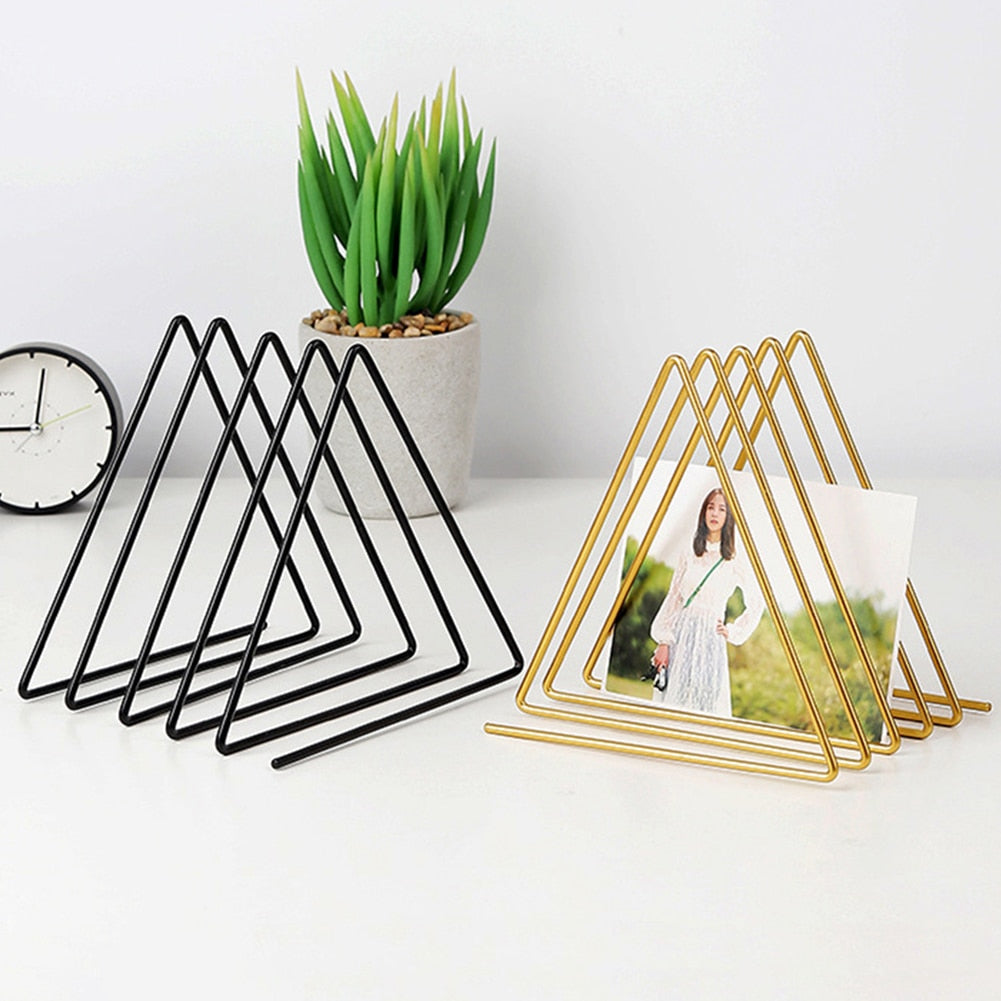 Lisslune | Nordic Triangle Iron Magazine Holder