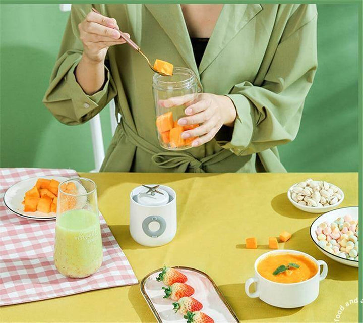 Lisslune | Portable Mini Juicer Smoothie Blender