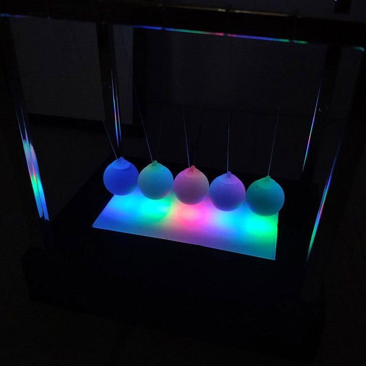 Lisslune | Newton's Pendulum LED Colorful Science Toy
