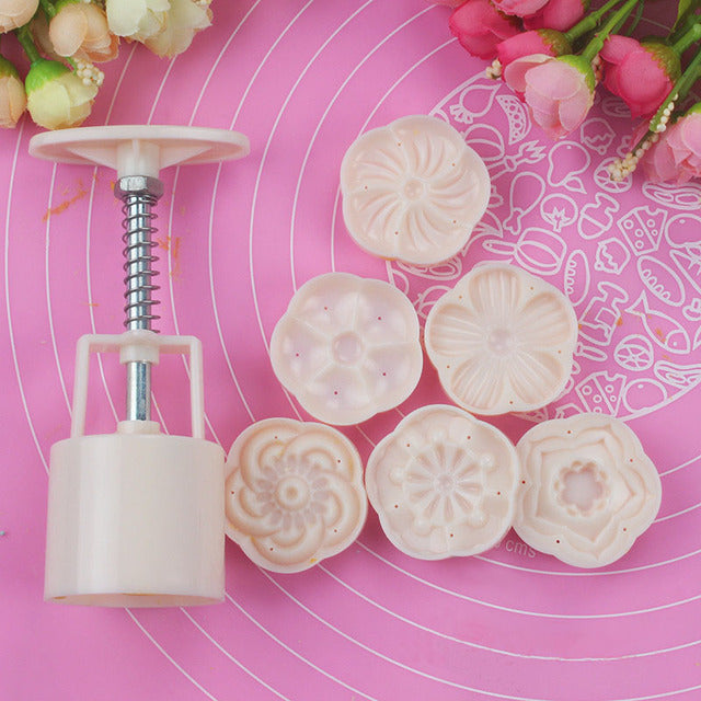 Lisslune | DIY Flower Shape Cookie Cutter