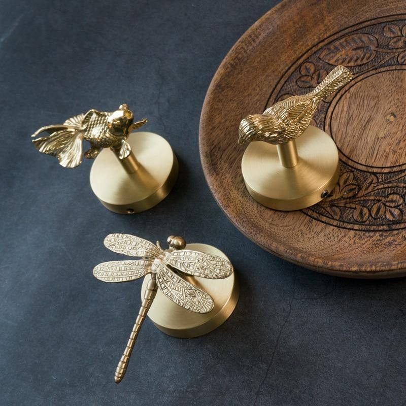 Lisslune | WildCharm - Decorative Croquet Stand with Animal Motif