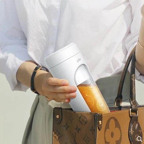 Lisslune | Portable USB Rechargeable Smoothie Blender Machine