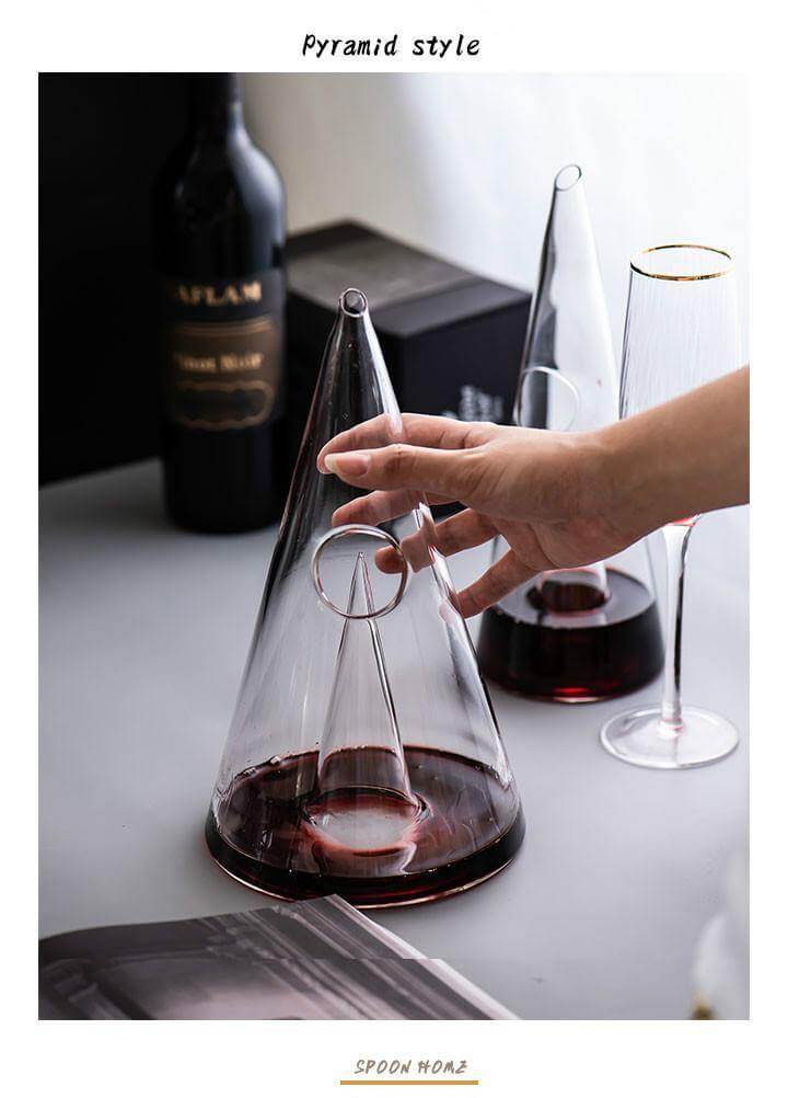 Lisslune | Creative Pyramid Glass Wine Decanter