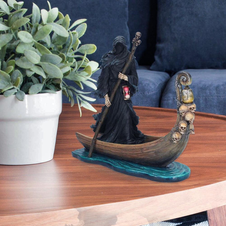 Lisslune | Scary Man Boat Resin Figurine Home Decor