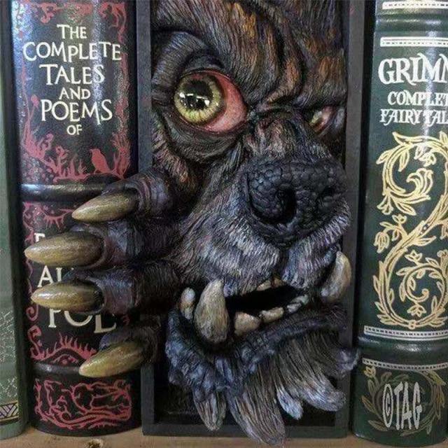 Lisslune | Monster Figurines Bookshelf Book Separator