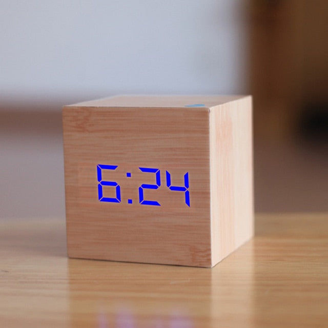 Lisslune | Digital square LED clock