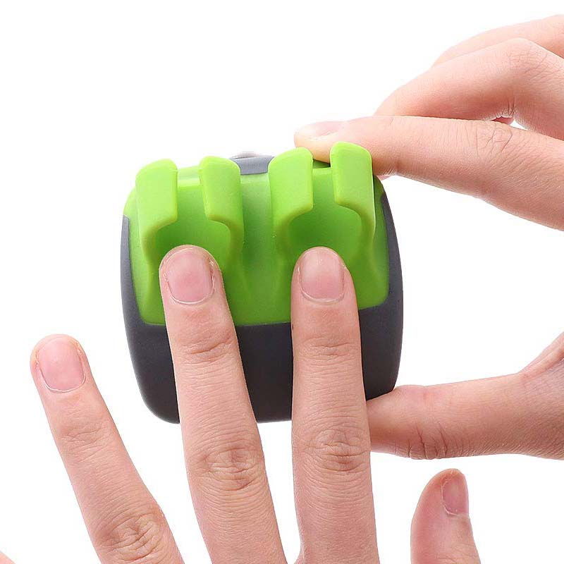 Lisslune | Double Finger Vegetable Peeler