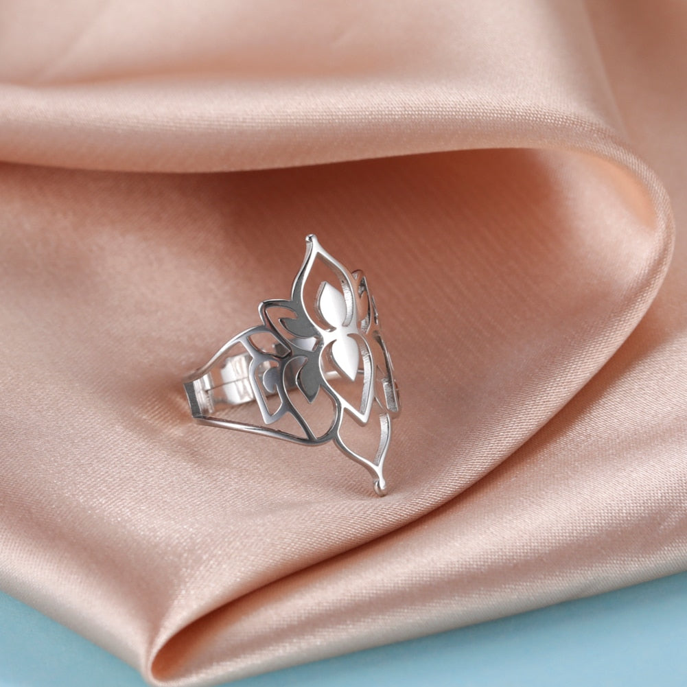 Lisslune | Buddha Vintage Lotus Rings for Women
