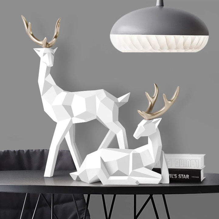 Lisslune | Geometric Reindeer Sculptures