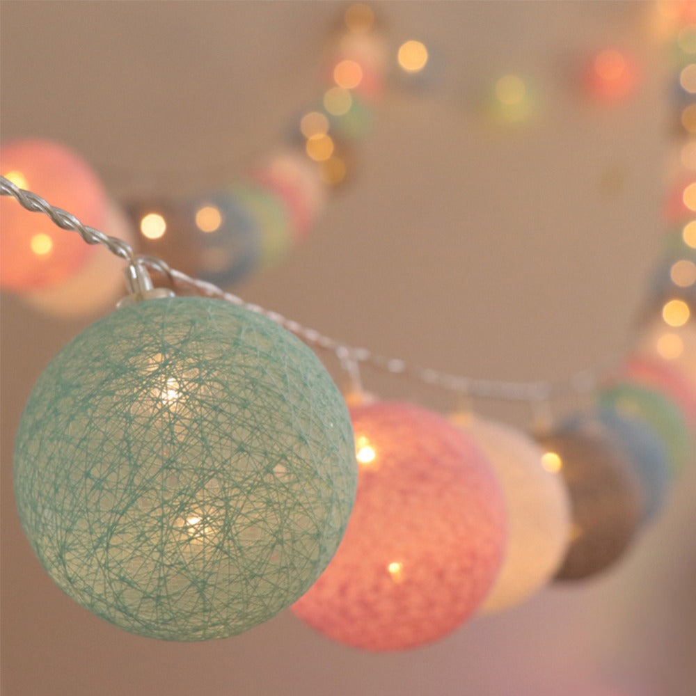 Lisslune | LED Cotton Ball String Lights