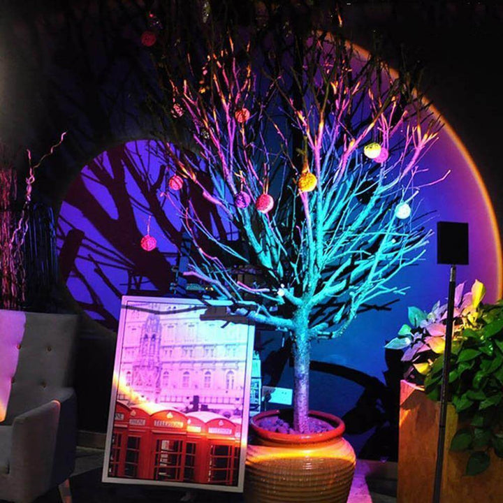 Lisslune | Atmospheric Sunset Robot Lamp LED