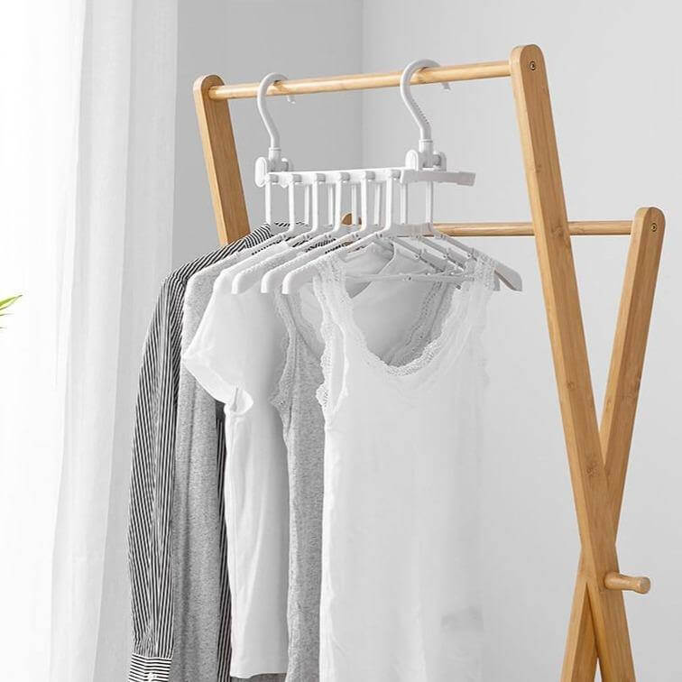 Lisslune | Foldable Non Slip Easy Storage Smart Clothes Hanger