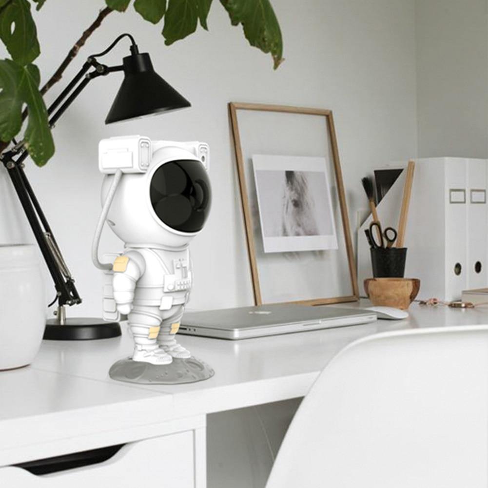 Lisslune | Galaxy Astronaut Night Light Room Projector