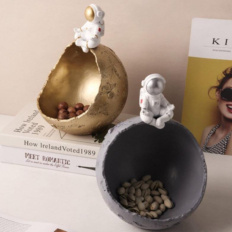 Lisslune | Astronaut Figurine Storage Box