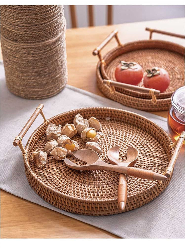 Lisslune | Handwoven rattan set