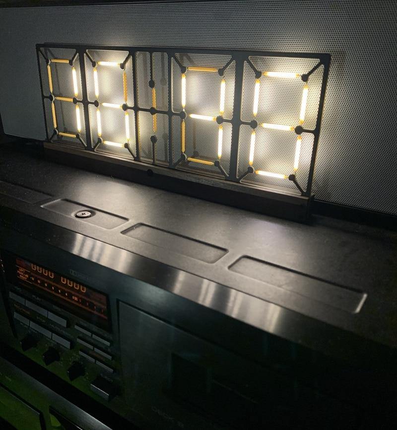 Lisslune | Nordic Double-Sided LED Clock