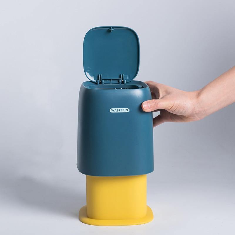 Lisslune | Mini Desktop Portable Trash Can
