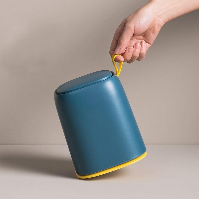 Lisslune | Mini Desktop Portable Trash Can