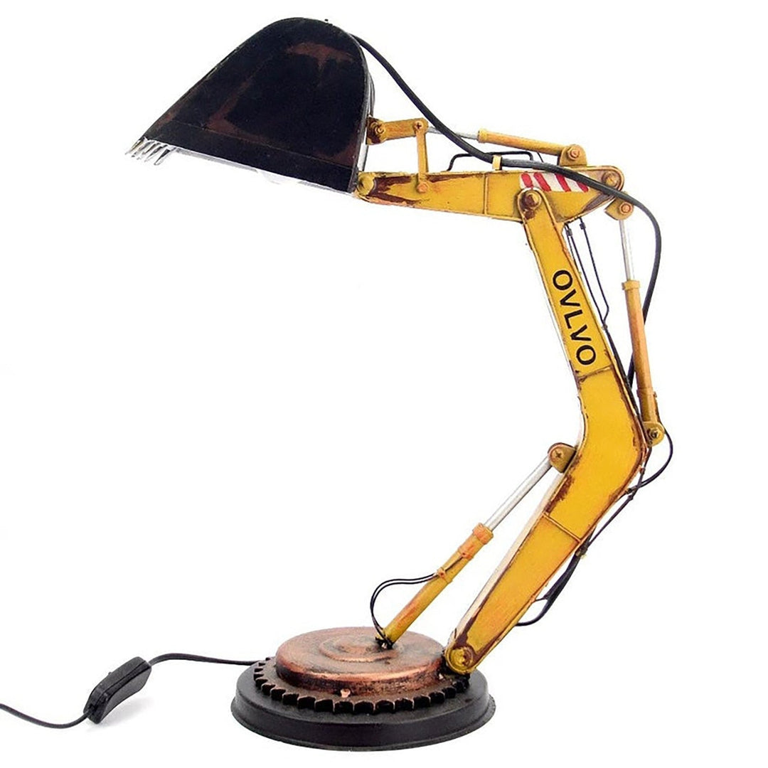 Lisslune | Unique Digger Table Lamp