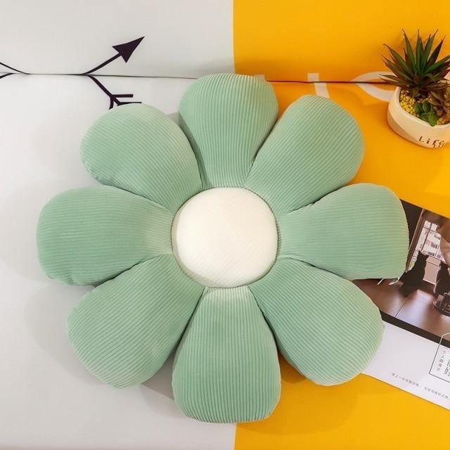 Lisslune | FloraNest | Elegant flower-inspired cushion