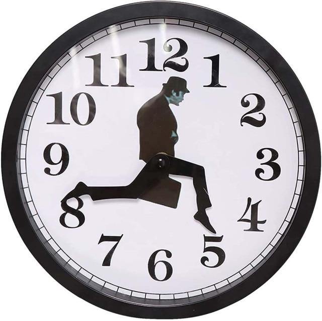 Lisslune | Creative Funny Modern Wall Clock