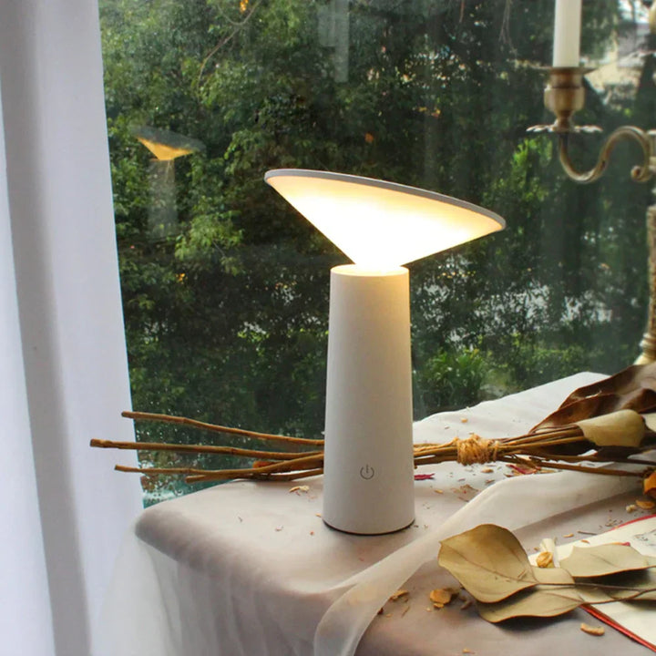 Lisslune | InfiNight - Modern table lamp with touch sensor | Dimmable brightness