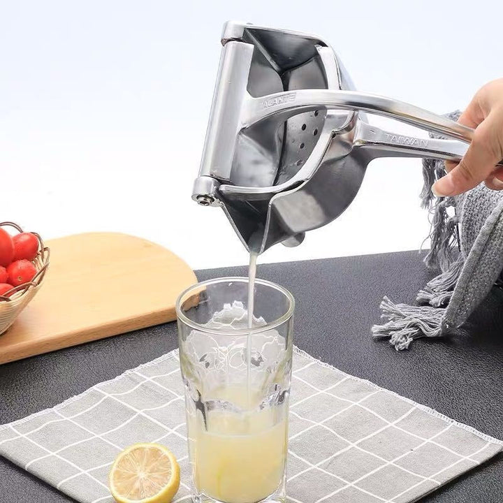 Lisslune | Extra Large Stainless Steel Manual Juicer