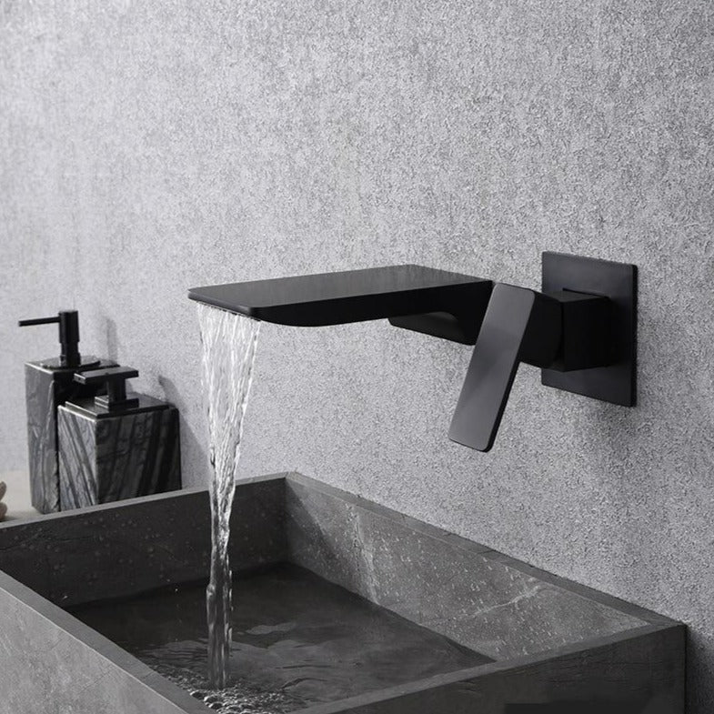 Lisslune | Modern wall-mounted water tap